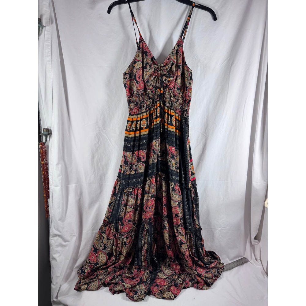 ME 2 Magic Womens 1X Paisley Floral Smocked Tiered Boho Maxi Dress Black Red
